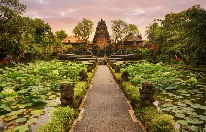 budget vacation in Bali